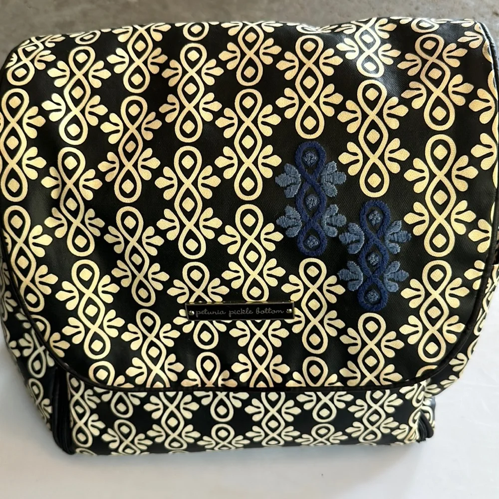 Petunia pickle bottom boxy diaper bag
